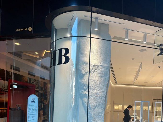 DeltaPrint3D innovate the retail design sector with 3D printed rock textured columns